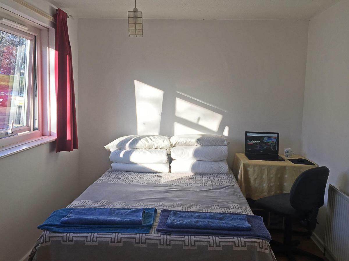 מלון לידס Cherry House & Self Catering מראה חיצוני תמונה